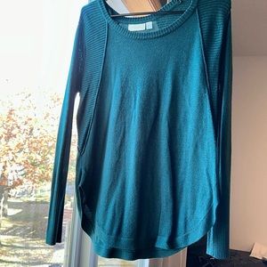 EUC green thin sweater